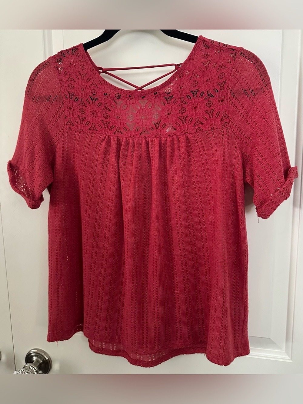Lauren Conrad Raspberry Lace Knit Top Tie Back Short Sleeve Medium